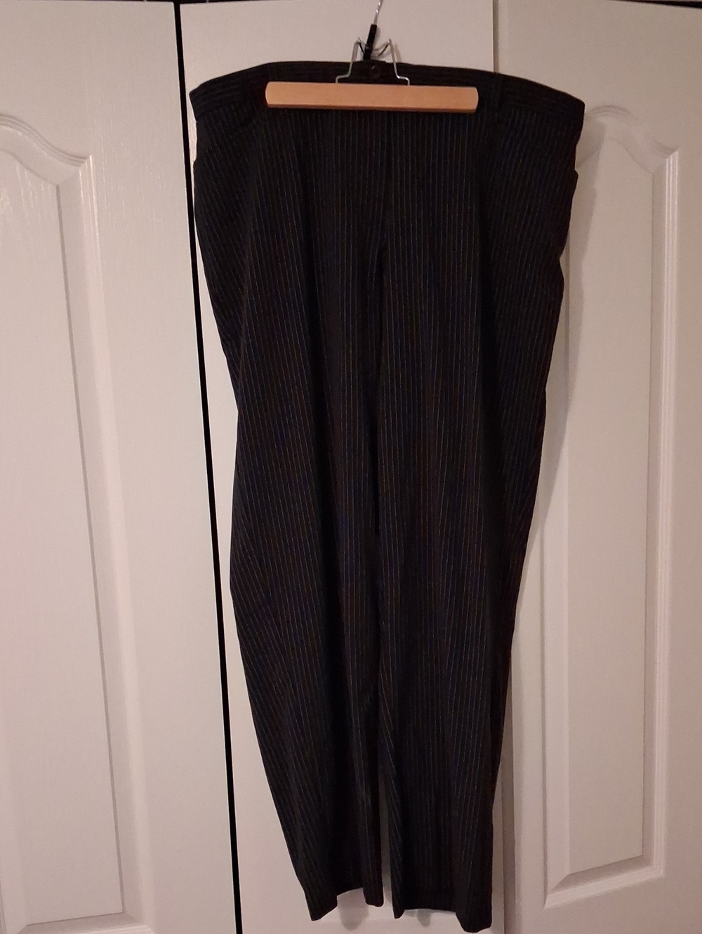 George Women's Black Pinstripe Straight-Leg Dress Pants